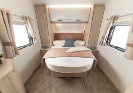 Avante 550 bedroom