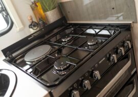 Avante 860 Thetford dual fuel hob