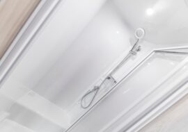 Avante 860 shower