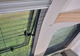 Phoenix GT75 420 Remis pleated flyscreen and blinds to vertical skylight and front windows